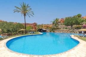 Spacious Apartment in Marbella, 110 m² shared pool